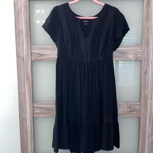 Women’s Torrid black goth core lace inset v neck dress size medium
